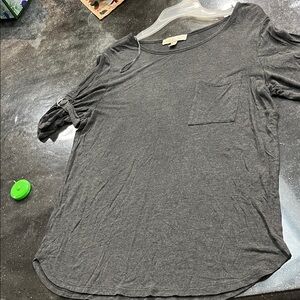 3/10 Michael Kors Charcoal Short Sleeve Top